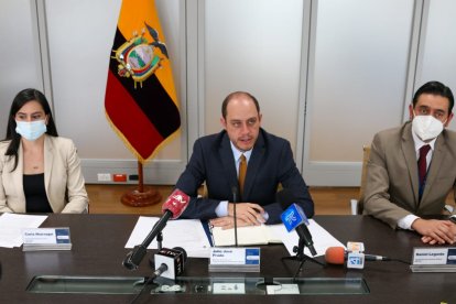 Ecuador presenta reforma arancelaria para impulsar competitividad