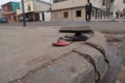Dos muertos y dos heridos fue el resultado de una balacera en las calles Calicuchima y Febres Cordero.