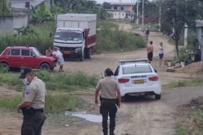 Agentes acudieron al barrio Orito, donde se cometió el delito.