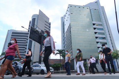 El presidente Lasso firmó el decreto que limitará aforos y movilidad en la provincia del sur.