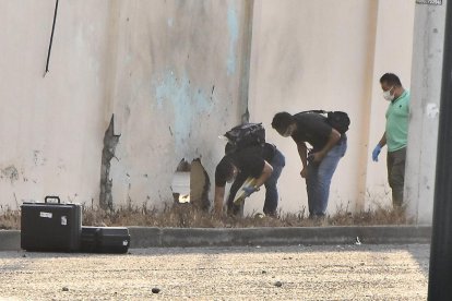 La explosión provocada esta tarde en los exteriores de la cárcel de Machala, sería para un intento de fuga.