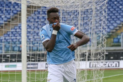 El delantero ecuatoriano Felipe Caicedo se alista con la Lazio, para el inicio del Calcio.