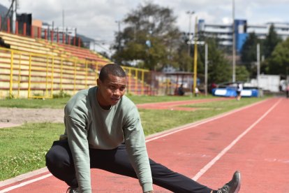 Álex Quiñónez viajará desde Portugal, donde entrena con el equipo de velocidad ecuatoriano, hacia Japón.