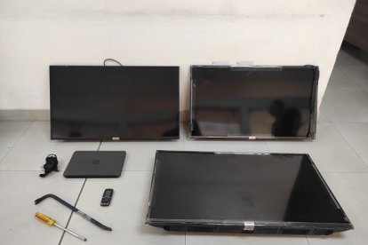 Parte de los objetos sustraídos por los antisociales.