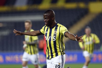 Enner Valencia se alista con el Fenerbahce de Turquía, para el arranque del torneo local.