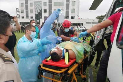El estado del policía macheteado en Quevedo es crítico, de sobrevivir quedará parapléjico