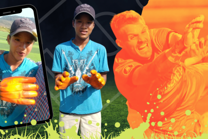 Cristhian Cagua y sus guantes de construcción.