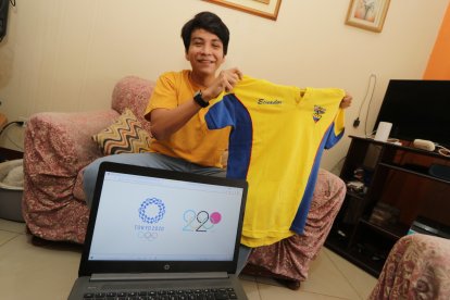 Jorge Tenesaca, como hincha virtual, estuvo en los Juegos Olímpicos de Tokio 2020.