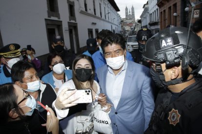 Jorge Yunda regresó a la alcaldía de Quito.