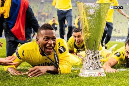 Pervis Estupiñán ganó esta temporada el título de la Europa League con el Villarreal.