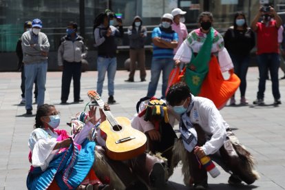 Los artistas hicieron varias coreografías para el deleite de los presentes.