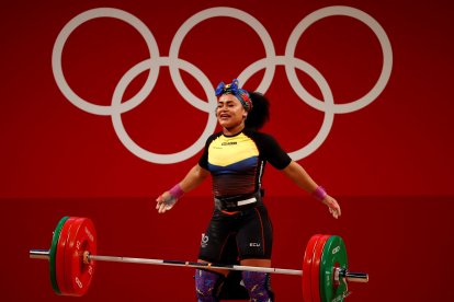 Neisi Dajomes ganó la medalla de oro en los Juegos Olímpicos, en Halterofilia 76 kilogramos