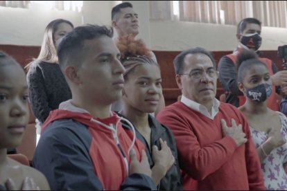 Familiares de Neisi Dajomes y directivos de Pichincha miraron la competencia en la sede oro y grana