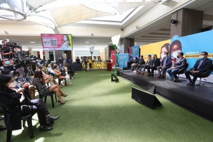 Hoy fue el lanzamiento del 'pasaporte de vacunación'.