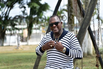 Frucco asegura que la única forma de no perderse con la fama es mantener los pies sobre la tierra y recordar de dónde viene.