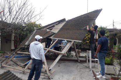 El centro arqueológico de la comuna de Santa Elena se derrumbó.