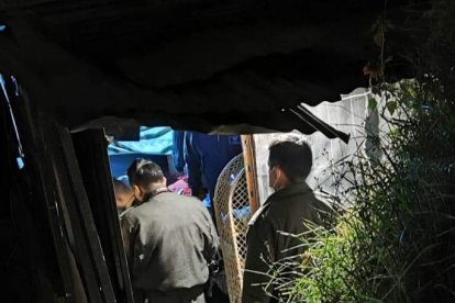 Los agentes fueron al lugar de la balacera y hallaron una pistola.