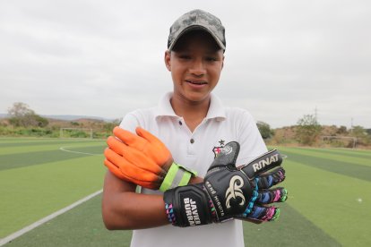 Cristian Cagua tiene 14 años y recibió regalos que nunca olvidará.