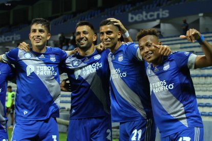 A pesar de jugar con 10 por la expulsión de Sebastián Rodríguez, el Bombillo ganó y sigue en su misión de alcanzar el primer lugar.