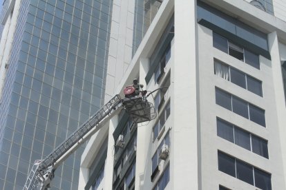 La emergencia se registró en el piso 17 de un edificio.