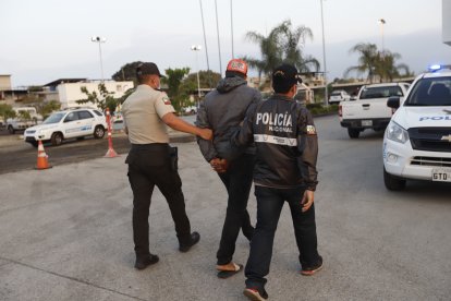 El capturado registra una detención anterior por robo.