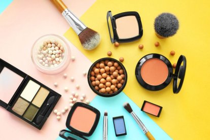 La comercialización de cosméticos tendrá el apoyo del Estado, anuncia la Agencia de Control y Regulación Sanitaria.