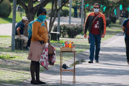 La pandemia ha obligado a muchas mujeres de la región a tratar de salir adelante.