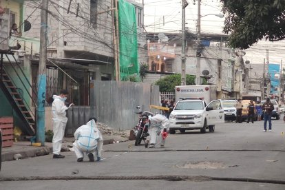 En el lugar que se encontraron 12 indicios balísticos.