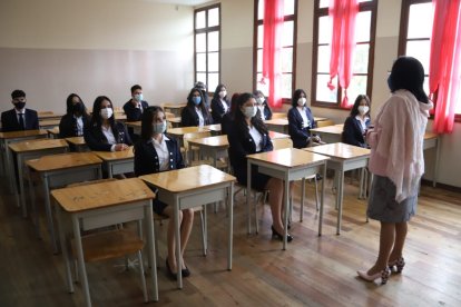 La Unidad Educativa Manuela Cañizares recibió este miércoles a sus alumnos para clases presenciales voluntarias.