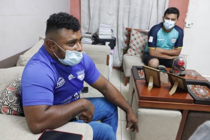 Las personas que deseen ayudar se pueden comunicar al número 0981678075.