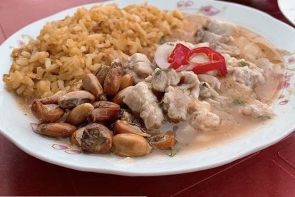 El ceviche con arroz con pollo alcanza la glora.