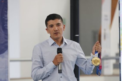 Richard Volvió a Ecuador este 10 de septiembre de 2021, tras su victoria en los Juegos Olímpicos
