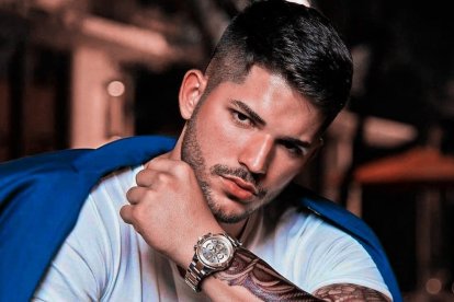 Renier Izquierdo antes de estar en ´El poder del amor´, participó en otro show similar junto a Valeria Gutiérrez.