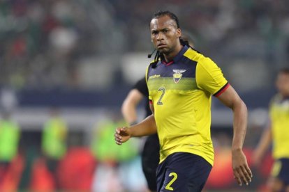 El zaguero ecuatoriano, Arturo Mina, sería pretendido por el Tigres de México.