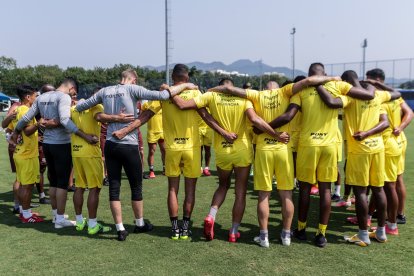Barcelona y una oración antes del único entrenamiento que tuvo en Río de Janeiro.