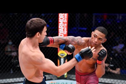 Michael Morales se impuso al kazajo Nicolay Veretennikov y convenció al presidente de la UFC.