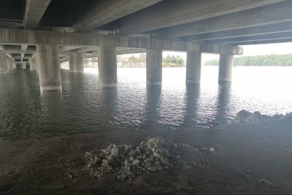 En este lugar se cometió el asesinato.