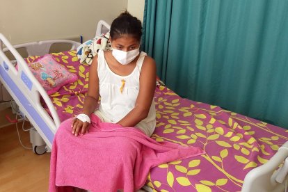 Litsy Cagua teme quedarse sola en la habitación del área de hospitalización.