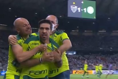 El DT del Palmeiras, Abel Ferreira, celebró de forma eufórica la clasificación a la final de la Copa Libertadores.