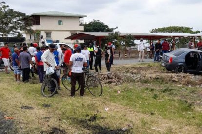 Los agentes de Daule lograron recuperar parte del dinero robado por los hampones.