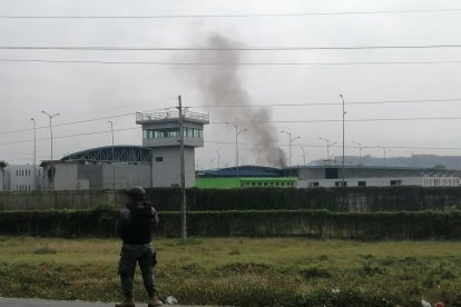 Guayaquil: Ráfagas de tiros en la cárcel Regional de Guayaquil.