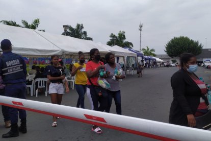 Familiares de los reos en Criminalística.