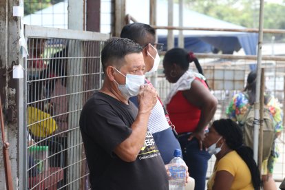 05-10-2021-Alex Lima-En la penitenciaria del litoral familiares se quejan por la falta de informacion de los ppl