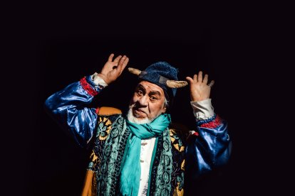 El humorista  asegura que lo que más extraña de antes es el contacto con el público.