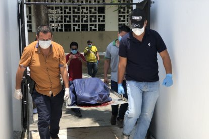 El joven salió en su bicicleta y horas después fue hallado muerto.