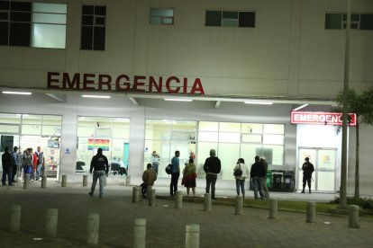 El peluquero fue llevado al hospital del Guasmo, pero en el sitio se comprobó su deceso.