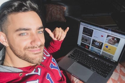 El peruano Austin Palao triunfa en Youtube con su nueva canción