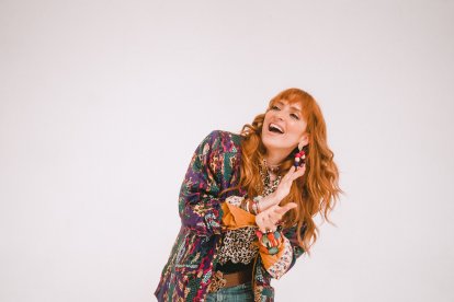 Se describe como una mujer perseverante y llena de fe.