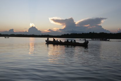 La Laguna Grande es la más visitada por los viajeros. 
Allí es posible nadar.