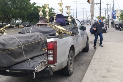 El niño de 14 años se encontraba en una heladería cuando ocurrió delincuentes llegaron para asaltar a los comensales, recibió un disparo.